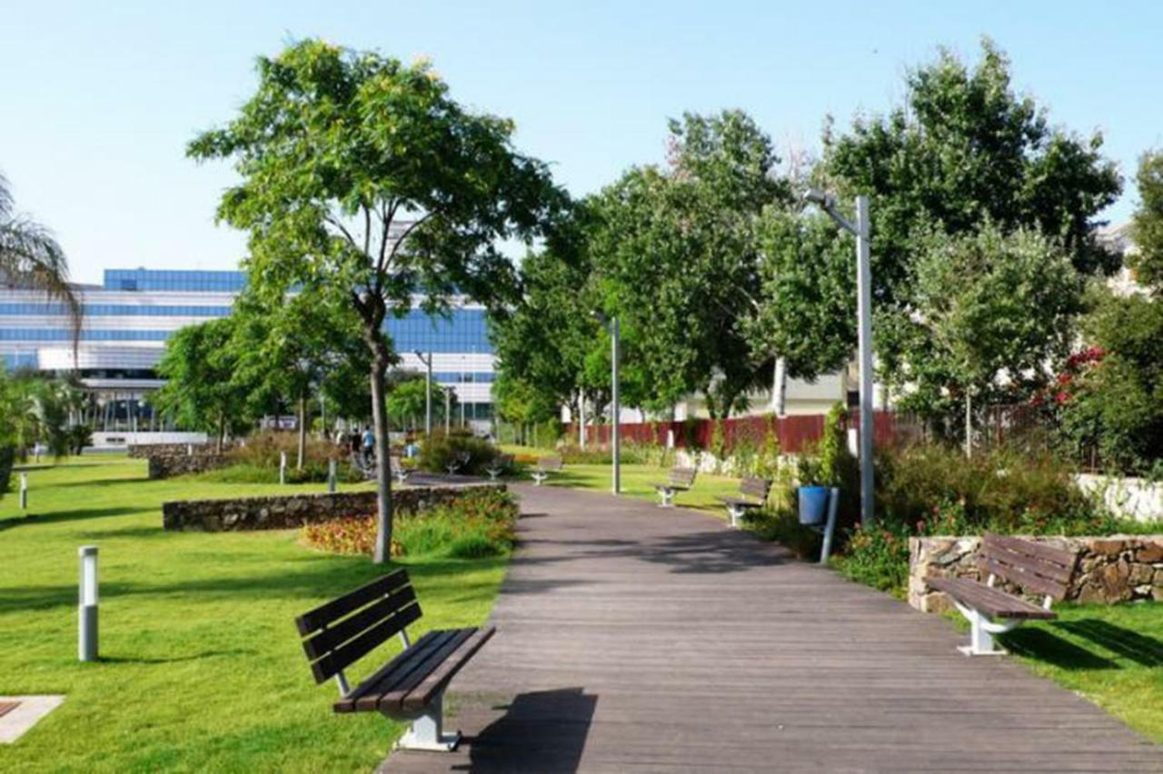Stella Di Mare Hotel Каляри Екстериор снимка